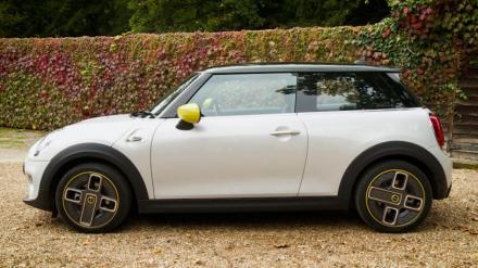 Mini Electric Hatchback Special Edition 135kW Cooper S Resolute Edition 33kWh 3dr Auto