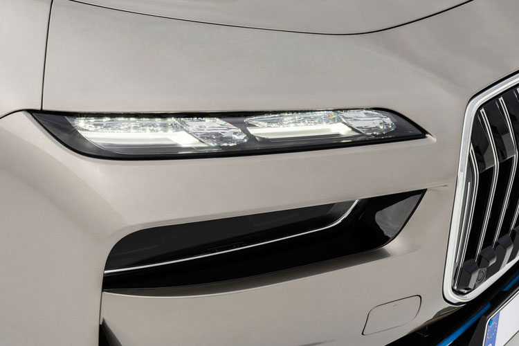 3986787 335kW eDrive50 Excellence 105.7kWh 4dr Auto