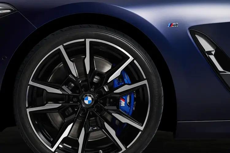 3902461 M850i xDrive 4dr Auto
