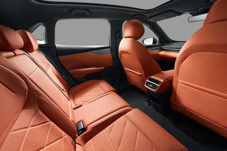 4079453 320kW Max 69kWh 5dr Auto [Pan Roof]