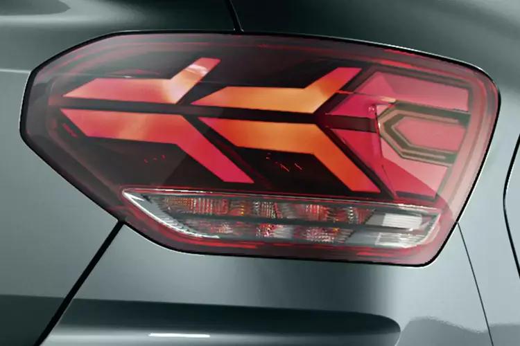 4037467 1.0 Tce Essential 5dr