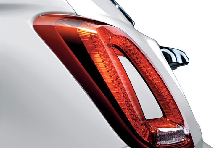 4060909 87kW Giorgio Armani 42kWh 3dr Auto