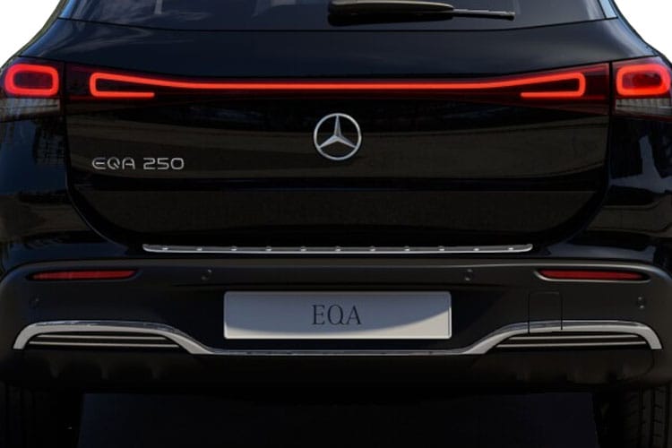 3940935 EQA 300 4M 168kW AMG Line Executive 70.5kWh 5dr At