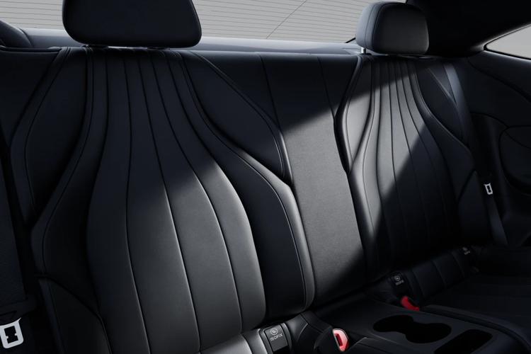 3813036 CLE 300 4Matic AMG Line Premium 2dr 9G-Tronic