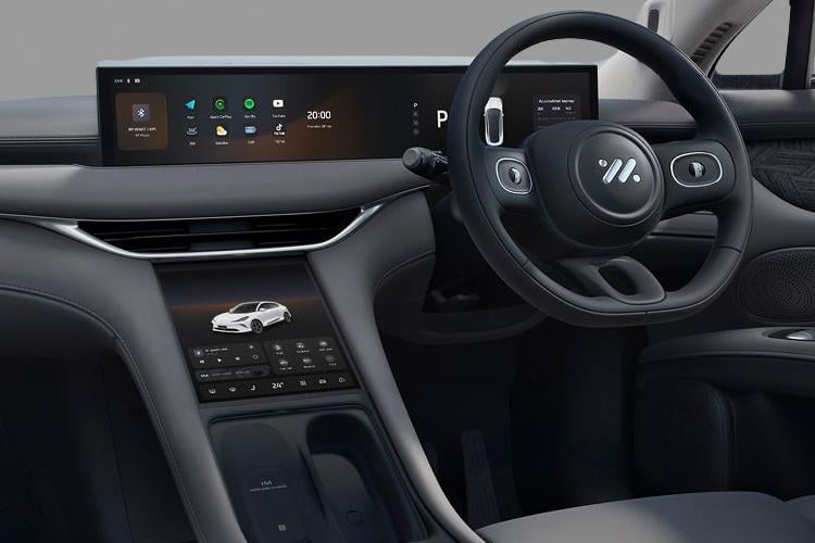 3976644 553kW Performace 100kWh 5dr AWD Auto