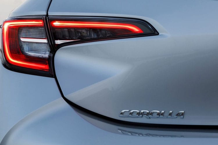 3942533 2.0 Hybrid 182 Excel 5dr CVT [Bi-tone]