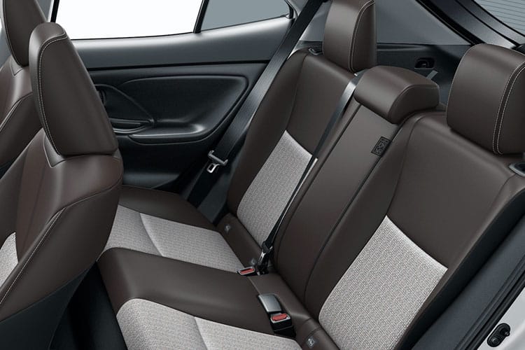 4060496 1.5 Hybrid Design 5dr CVT