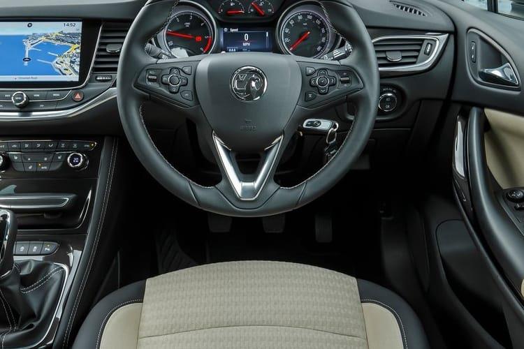 3958017 1.6 Plug-in Hybrid 195 GS 5dr e-DCT7