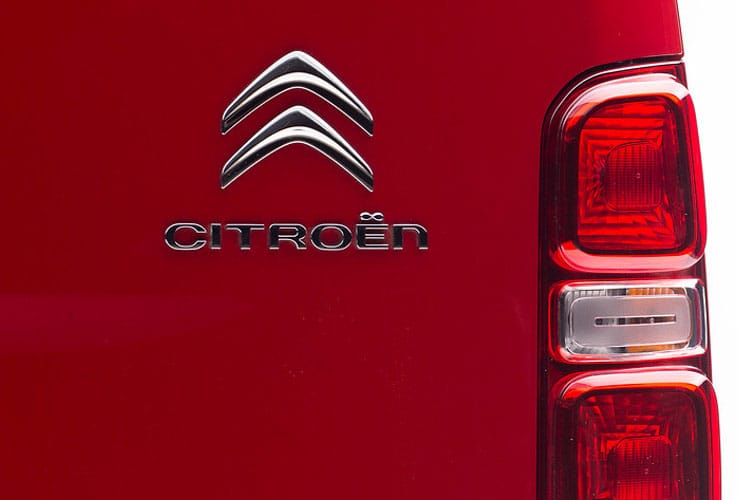 3854477 100kW 50kWh Van Enterprise Auto