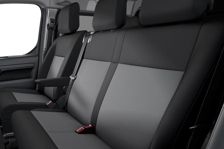 3979226 100kW 75kWh Crew Van Driver Auto