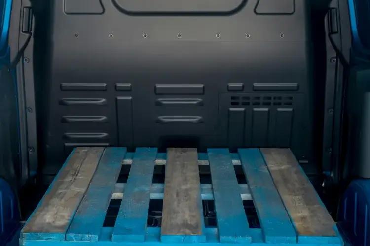 3725765 1.0 EcoBoost 125ps Active Van