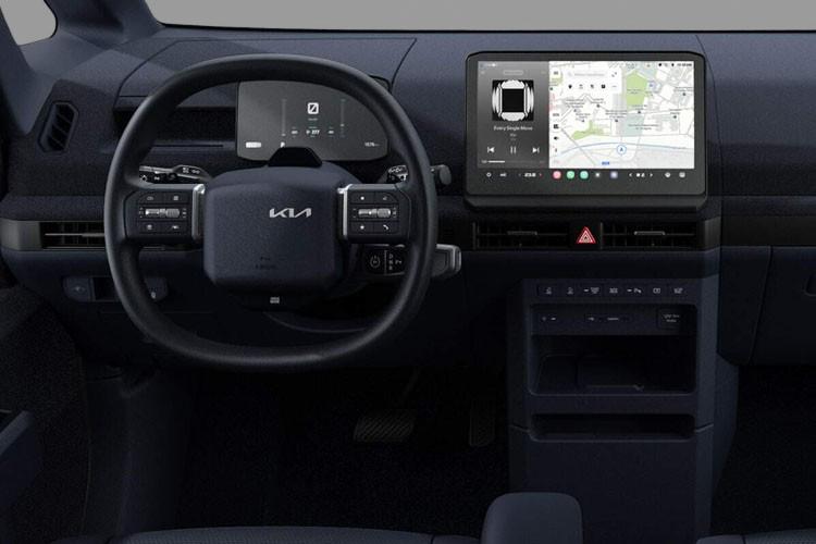 3961921 120kW Essential Long Range 71kWh Auto