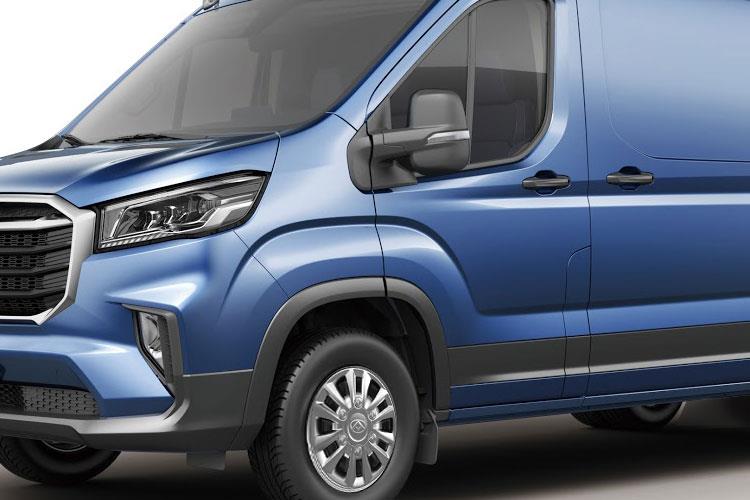 3943512 150kW Extra High Roof Van 88kWh Auto