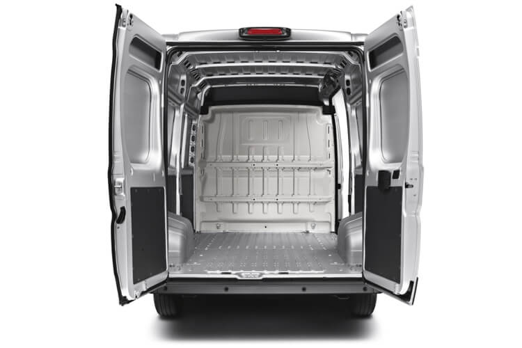 3948374 2.2 BlueHDi 140 Chassis Cab Professional