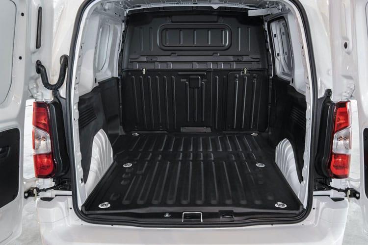 3813207 1.5D 130 Sport Van