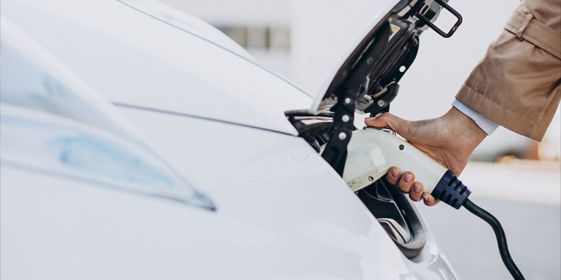 How to claim expenses for charging an electric company vehicle 2022